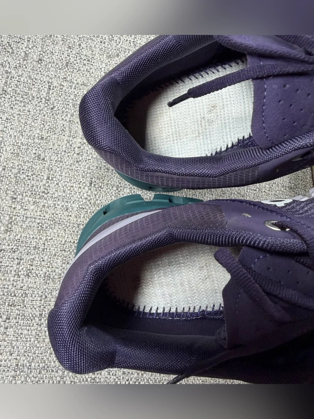 On Cloud Women’s Sz 8 Purple Violet Tide Helion Cloudtec Swiss Running Sneakers